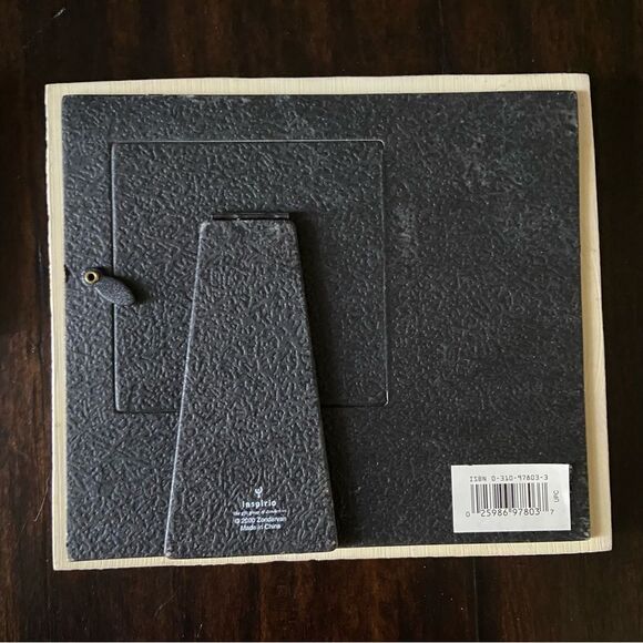 NEW Gift Set Frame and Treasure Book - Picture 5 of 10